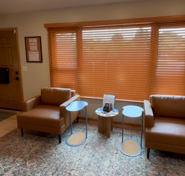 Covington lobby open plan with kitchen view through archway